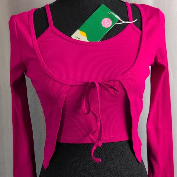 HALARA Pink Tie Front 2pc Set. NWT. X-Small - Picture 5 of 8